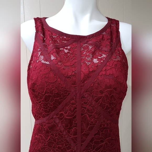 Gorgeous Burgundy Lace Cocktail Dress Sz 12 - Picture 9 of 12